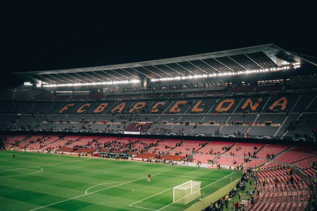 Барселона стадион