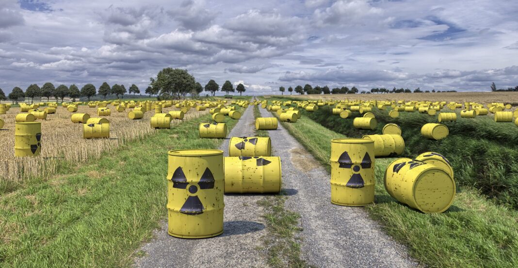 радиоактивно ядрено гориво